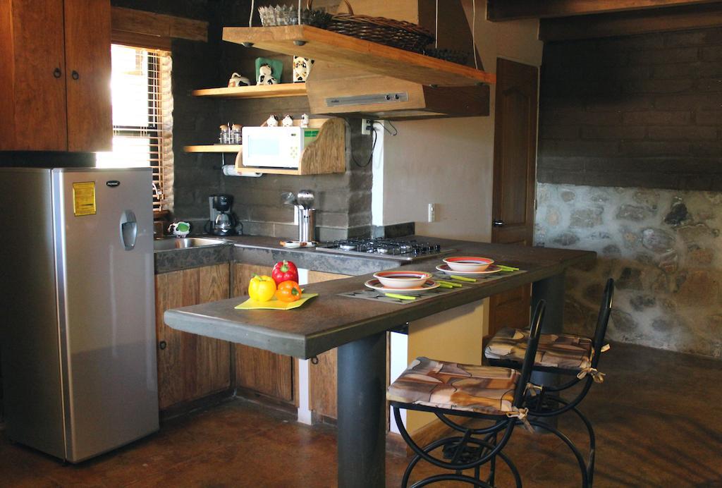 타팔파 Cabanas El Roble 빌라 객실 사진